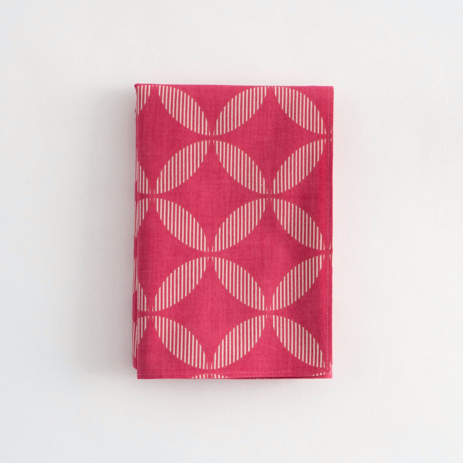 Furoshiki M 'Shippoh' | Kamawanu-Kamawanu-Tokoro