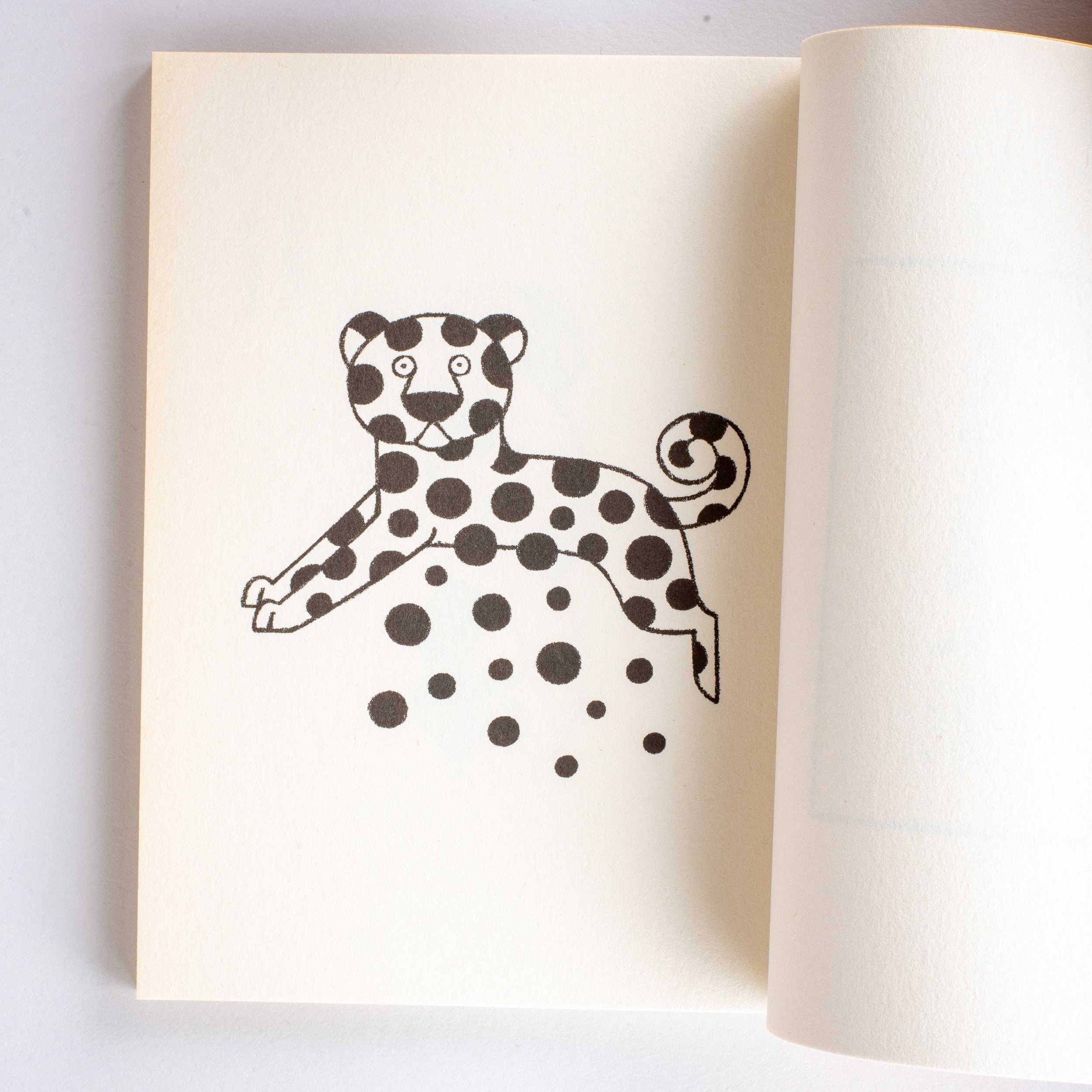 Hedgehog's Hug | Studio Takeuma-Studio Takeuma-Tokoro