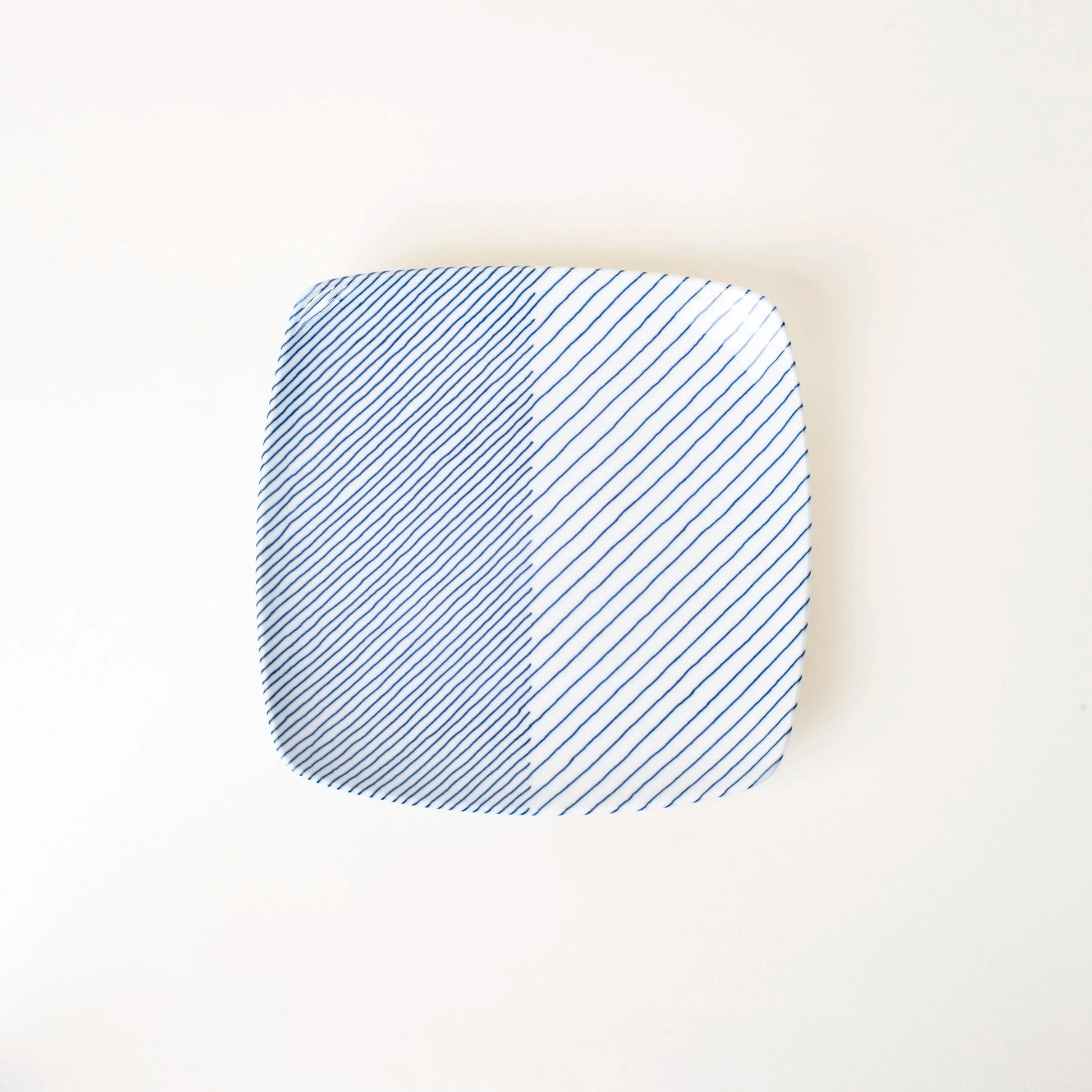 Kasanejima Teller-Serie | Hakusan Porcelain-Hakusan Porcelain-Mittel 21 x 21 cm-Tokoro