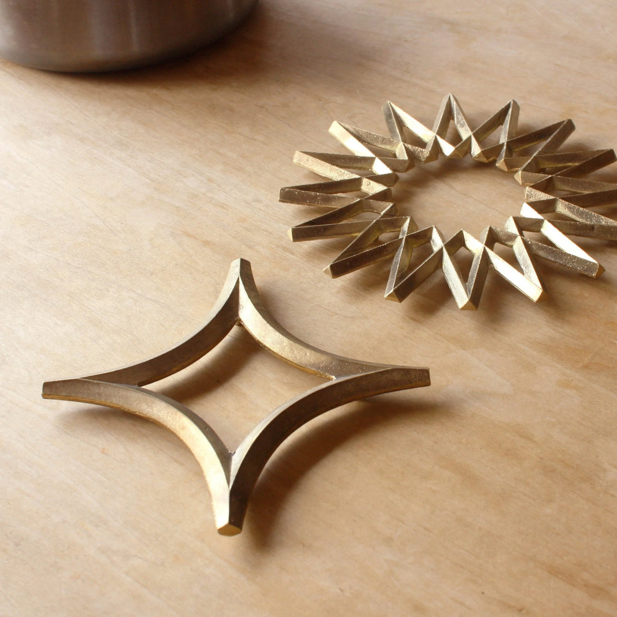 Messing-Untersetzer Star | Futagami-Futagami-Tokoro