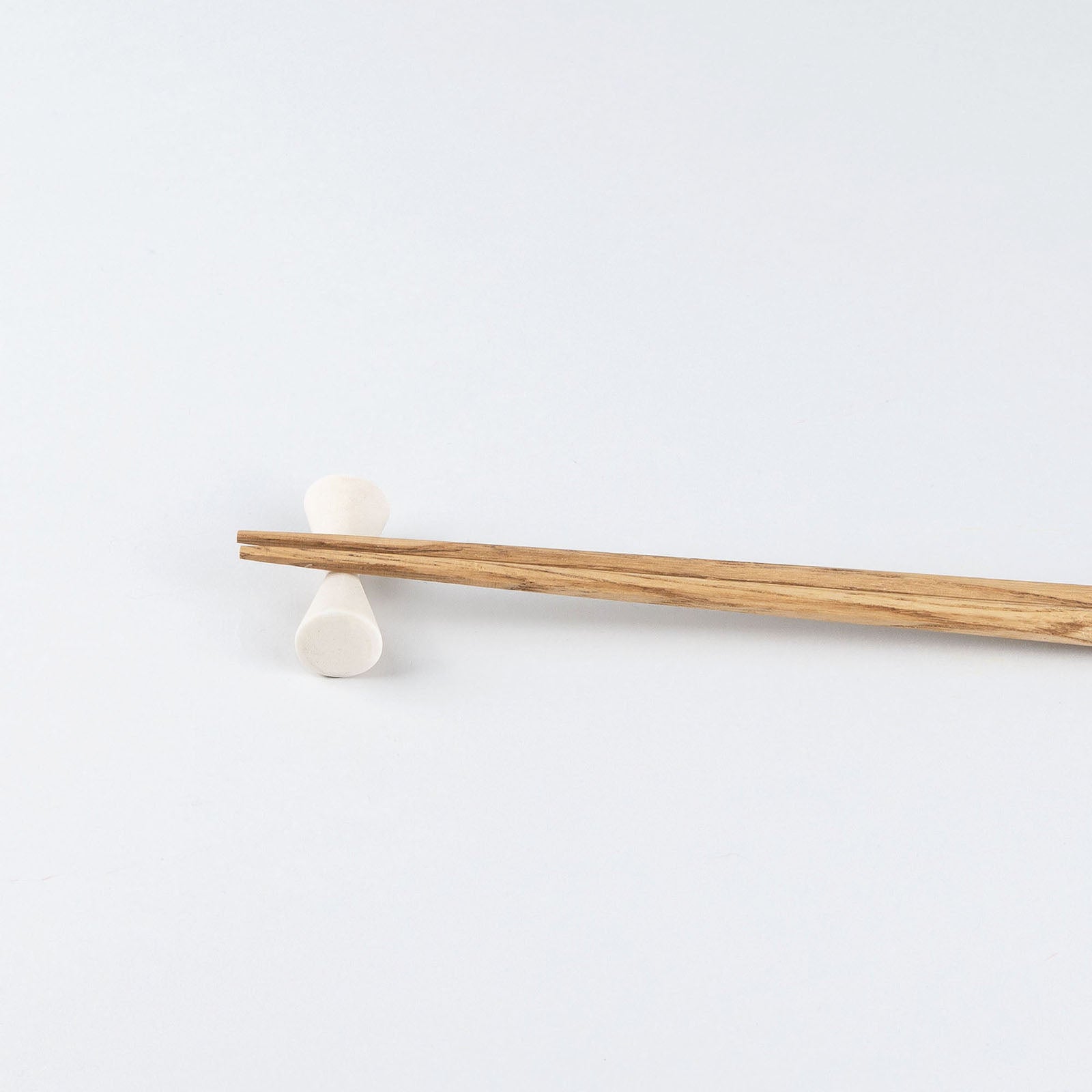 Stäbchenhalter 'Frustum' | Shinzangama Yamatsu-Shinzangama Yamatsu-Tokoro