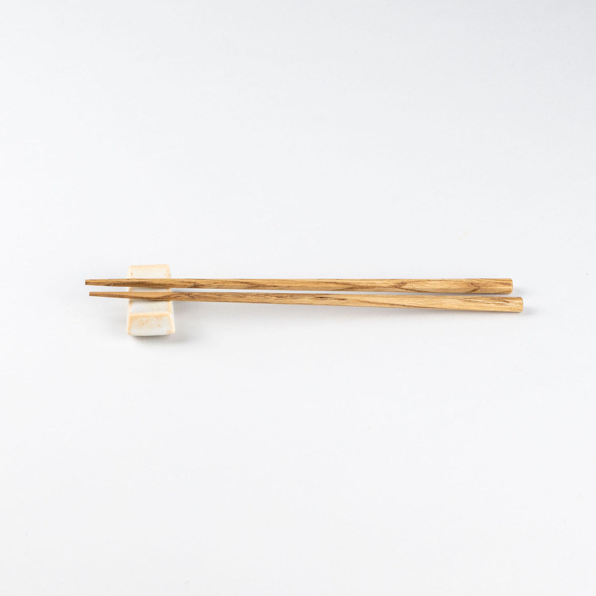 Stäbchenhalter aus Keramik | Tokiwa-Tokiwa-Tokoro