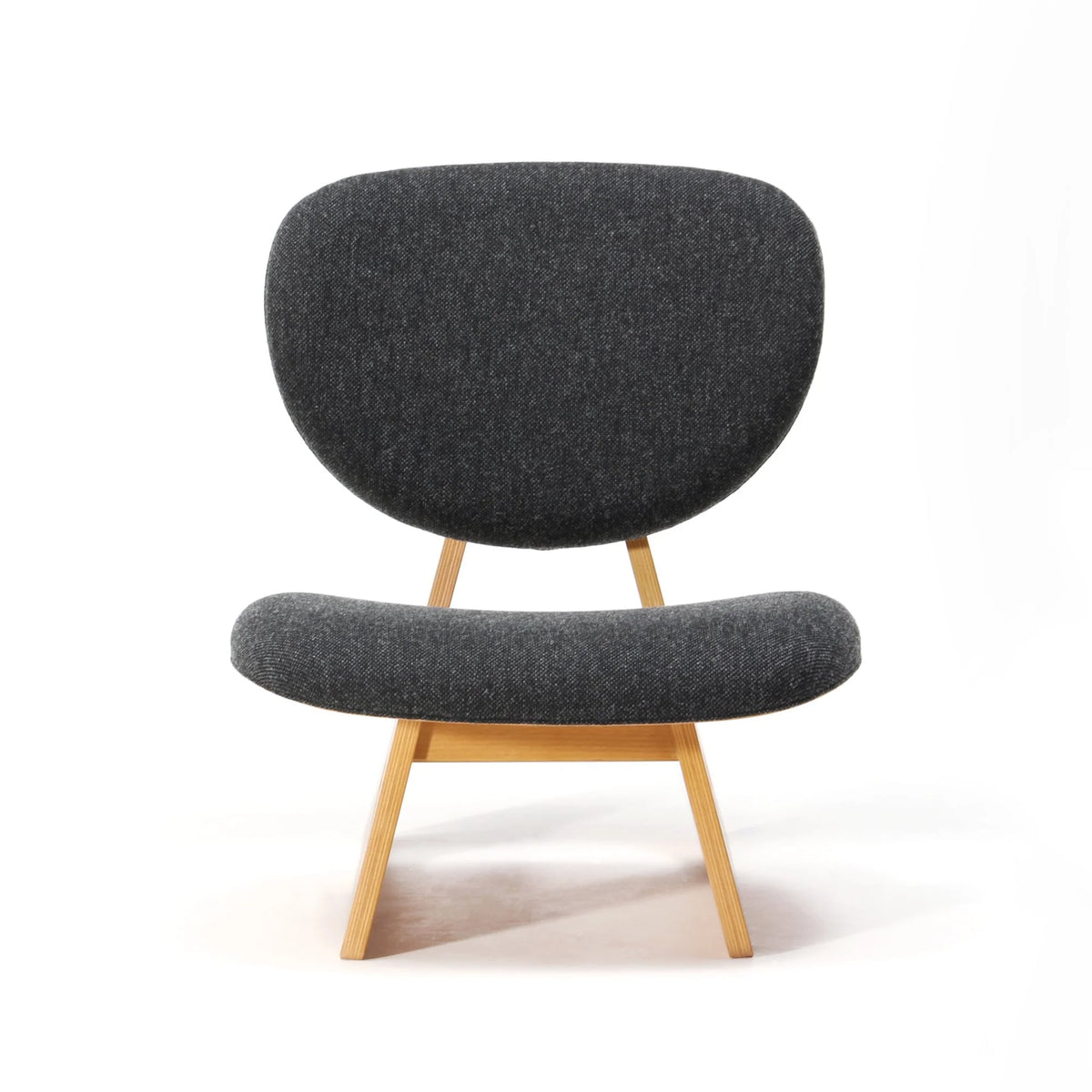 Teiza Isu Low Chair - Sakakura Junzo & Cho Daisaku | Tendo Mokko-Tendo Mokko-Tokoro