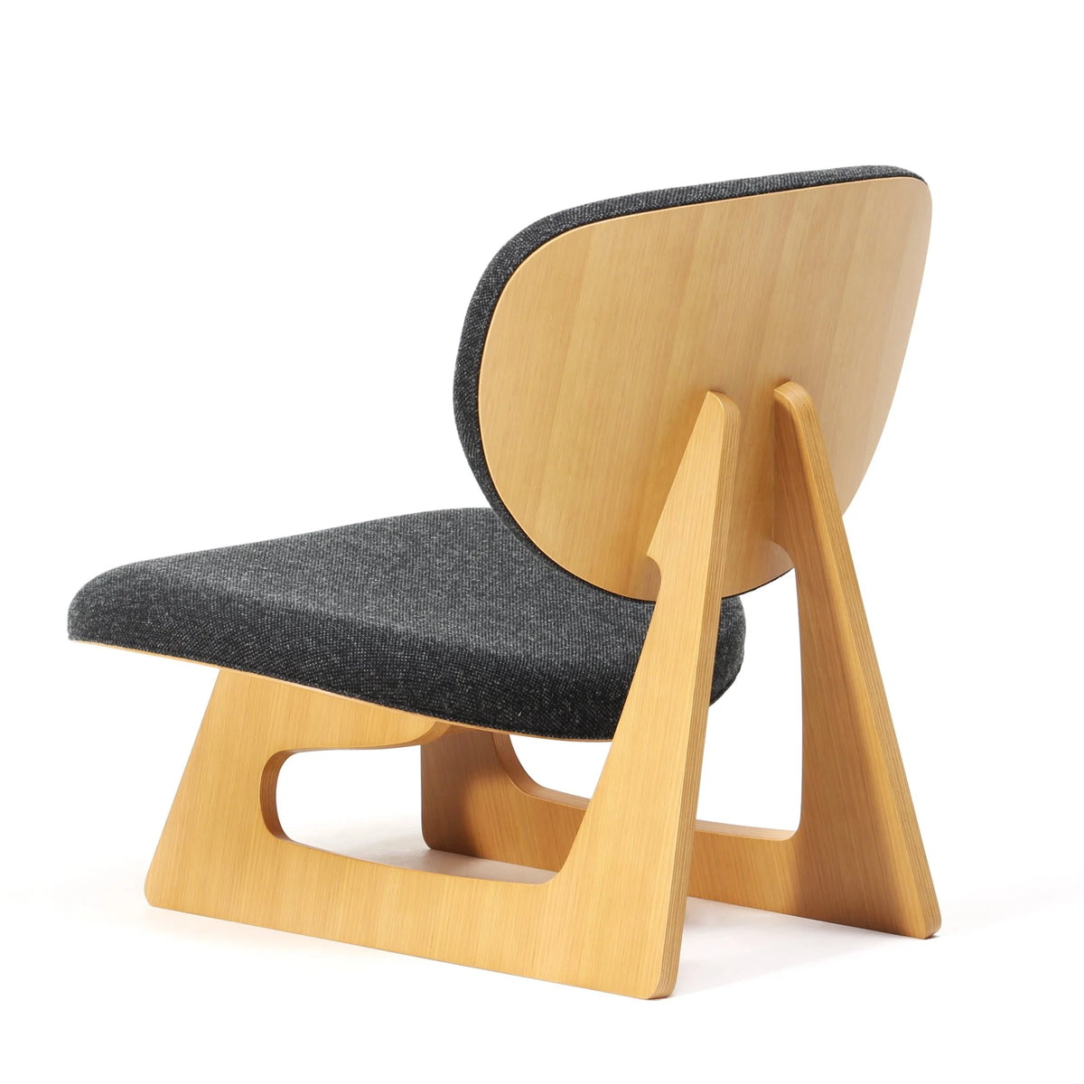 Teiza Isu Low Chair - Sakakura Junzo & Cho Daisaku | Tendo Mokko-Tendo Mokko-Tokoro