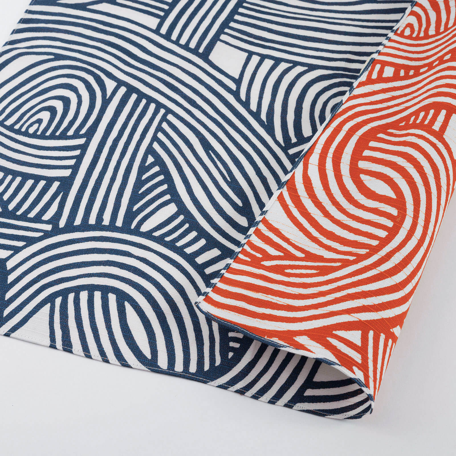 Wendbares Furoshiki S/M 'Knot' Blau/Orange - Isa Monyo | Musubi-Musubi-Tokoro