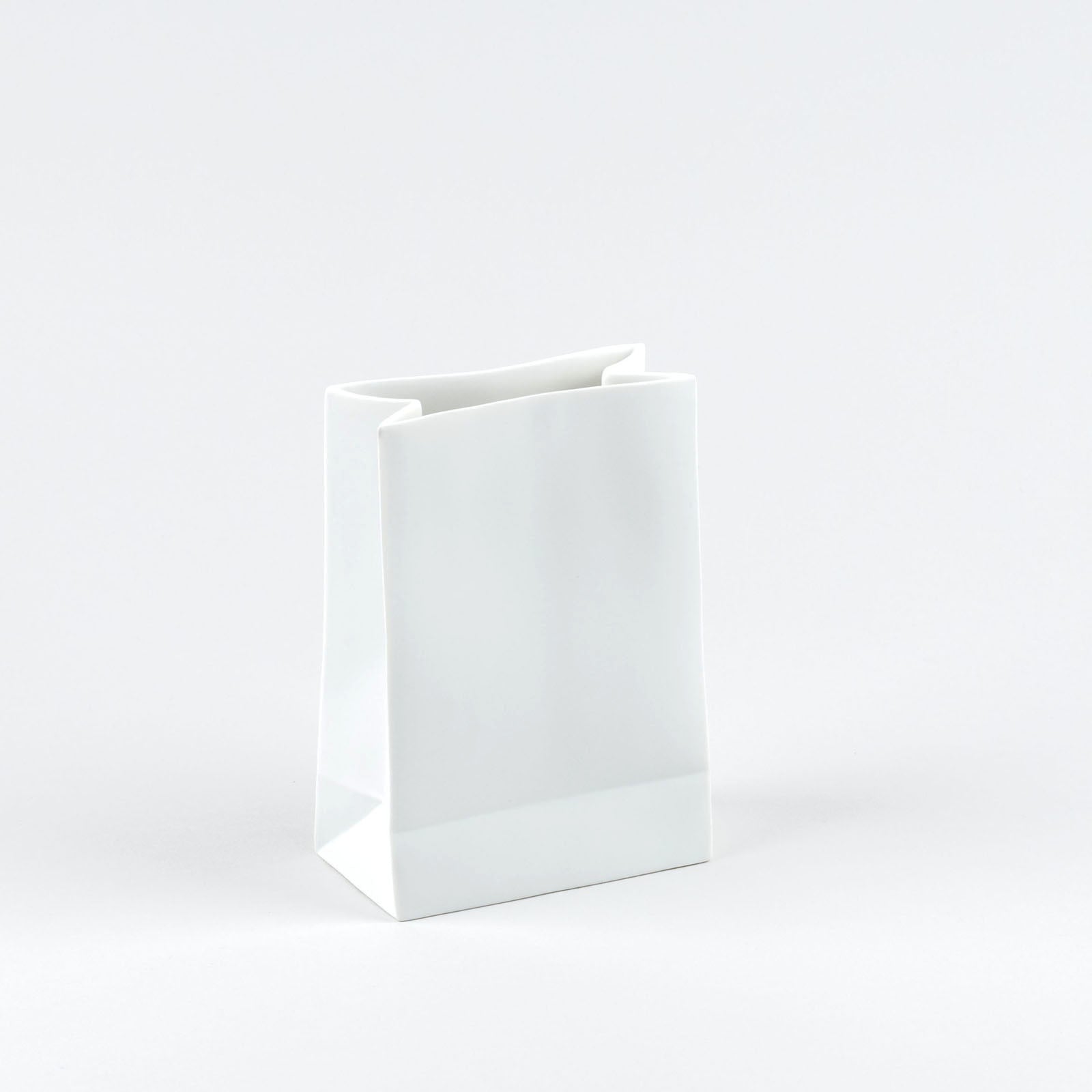 'Paper Bag' Vase - Makoto Komatsu | Ceramic Japan