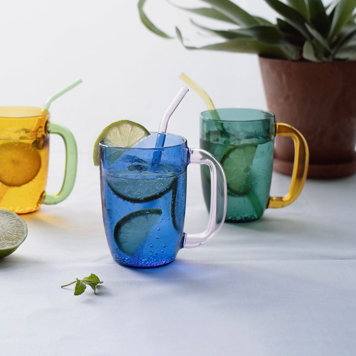 Two Tone Grip Mug | Amabro